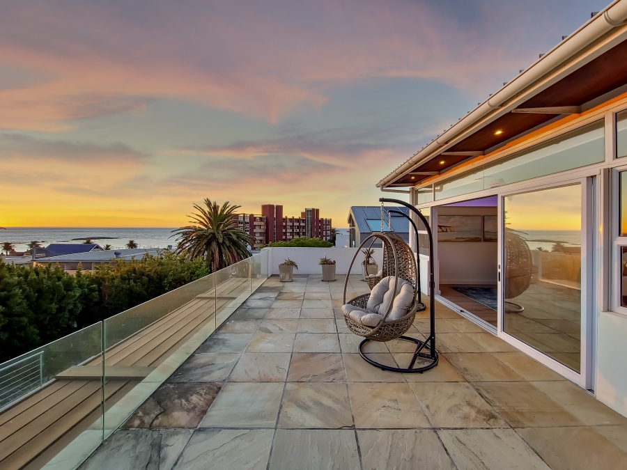 4 Bedroom Property for Sale in Camps Bay Western Cape